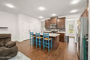 180 Okatie Park Cir E, Ridgeland, SC 29936 - Photo 8