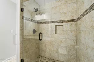 125 Shipyard Dr, Hilton Head Island, SC 29928 - Photo 36