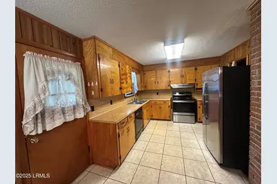 388 Warren Street, Allendale, SC 29810 - Photo 8