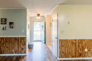 240 Kerrison St, Varnville, SC 29944 - Photo 6