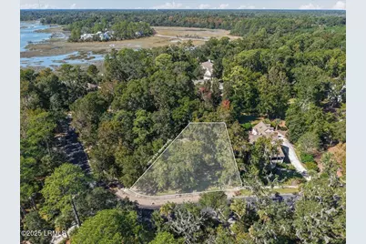 300 De La Gaye Point, Beaufort, SC 29902 - Photo 6