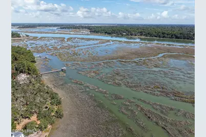 300 De La Gaye Point, Beaufort, SC 29902 - Photo 10