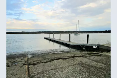 25 Meridian Road, Beaufort, SC 29907 - Photo 4