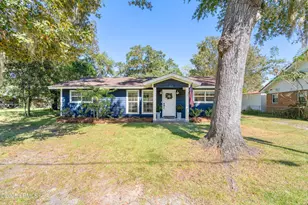 313 1st Ave, Ridgeland, SC 29936 - Photo 2