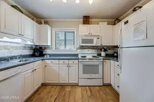 663 William Hilton Pkwy, Hilton Head Island, SC 29928 - Photo 8