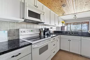 70 Paddle boat Ln, Hilton Head, SC 29928 - Photo 10