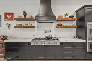 229 De La Gaye Point, Beaufort, SC 29902 - Photo 38