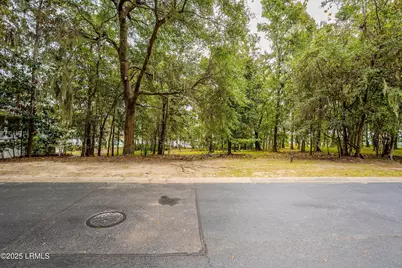 233 De La Gaye Point, Beaufort, SC 29902 - Photo 12