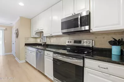 1 Gloucester Road #305, Hilton Head Island, SC 29928 - Photo 30