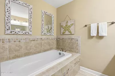 1 Gloucester Road #305, Hilton Head Island, SC 29928 - Photo 52