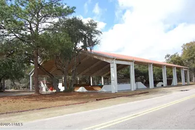 1802 Ribaut Road, Port Royal, SC 29935 - Photo 16