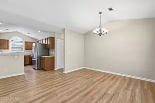 37 Star Magnolia Dr, Beaufort, SC 29907 - Photo 16