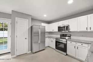 30 Shadow Moss Dr, Beaufort, SC 29906 - Photo 10