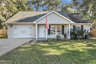 9 Spanish Moss Dr, Beaufort, SC 29907 - Photo 1