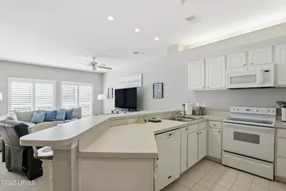 19 Wimbledon Court #203, Hilton Head Island, SC 29928 - Photo 4