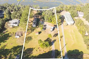 351 Brickyard Point Rd N, Beaufort, SC 29907 - Photo 6