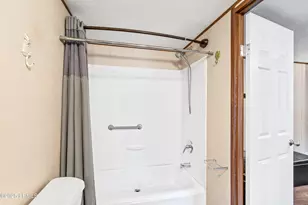 351 Brickyard Point Rd N, Beaufort, SC 29907 - Photo 36