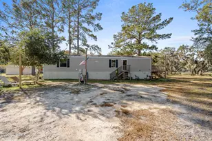 351 Brickyard Point Rd N, Beaufort, SC 29907 - Photo 12