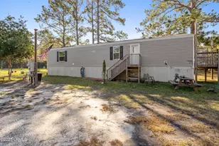 351 Brickyard Point Rd N, Beaufort, SC 29907 - Photo 22