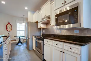 399 Heathwood Dr, Okatie, SC 29909 - Photo 8