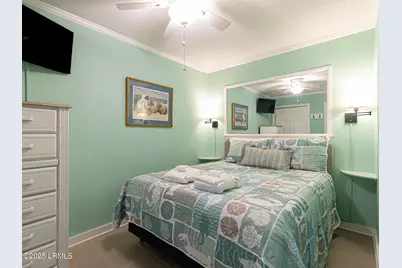 40 Folly Field Road #246c, Hilton Head, SC 29928 - Photo 18