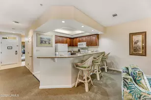 14 Wimbledon Ct, Hilton Head, SC 29928 - Photo 4