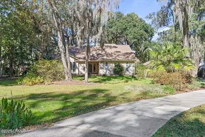 31 Chesterfield Lake Drive, Beaufort, SC 29906 - Photo 2