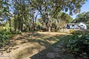 31 Chesterfield Lake Dr, Beaufort, SC 29906 - Photo 30