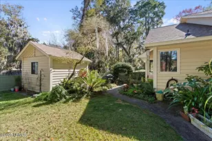 31 Chesterfield Lake Dr, Beaufort, SC 29906 - Photo 24
