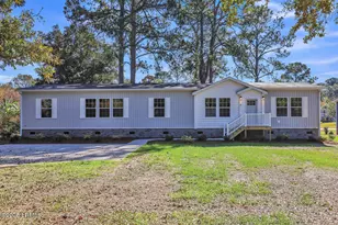 13 Vine St, Hilton Head Island, SC 29926 - Photo 4