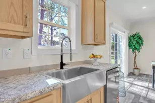 13 Vine St, Hilton Head Island, SC 29926 - Photo 20