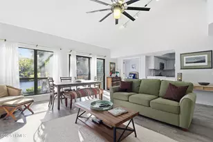 17 Lake Forest Dr, Hilton Head Island, SC 29928 - Photo 6