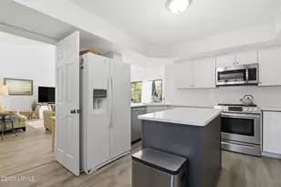 17 Lake Forest Dr, Hilton Head Island, SC 29928 - Photo 12