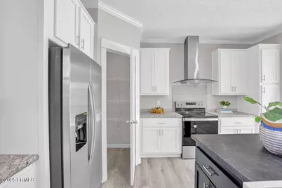 15 Vine Street, Hilton Head Island, SC 29926 - Photo 20