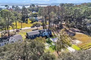 15 Vine St, Hilton Head Island, SC 29926 - Photo 52
