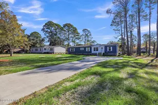 15 Vine St, Hilton Head Island, SC 29926 - Photo 4