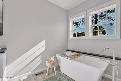 15 Vine Street, Hilton Head Island, SC 29926 - Photo 38