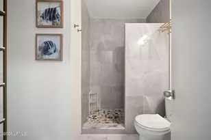 40 Folly Field Rd, Hilton Head, SC 29928 - Photo 6