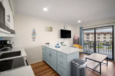 40 Folly Field Road #205b, Hilton Head, SC 29928 - Photo 10