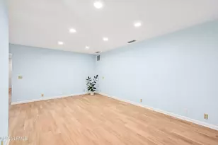 29 Oleander St, Hilton Head, SC 29928 - Photo 18