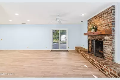 29 Oleander Street, Hilton Head, SC 29928 - Photo 12