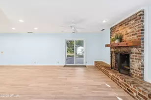 29 Oleander St, Hilton Head, SC 29928 - Photo 12