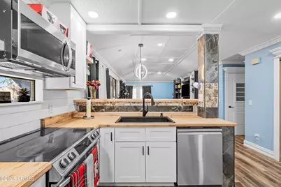 102 Battery Lane #102, Beaufort, SC 29902 - Photo 18