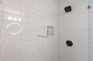 663 William Hilton Pkwy, Hilton Head Island, SC 29928 - Photo 24