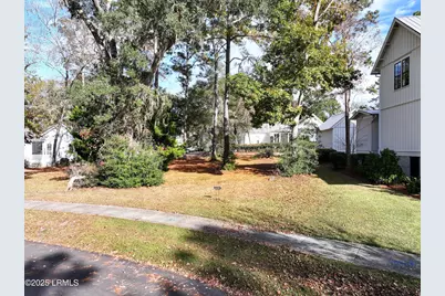 17 Old Bethel, Beaufort, SC 29906 - Photo 2