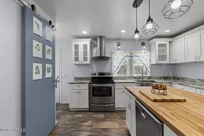 2446 Bees Creek Road, Ridgeland, SC 29936 - Photo 14