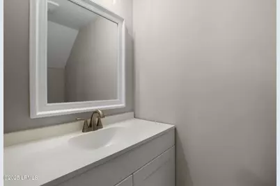 96 Mathews Drive #186, Hilton Head Island, SC 29926 - Photo 28