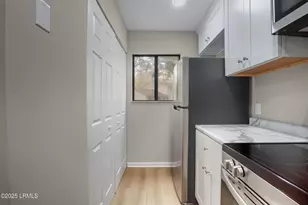 96 Mathews Dr, Hilton Head Island, SC 29926 - Photo 16