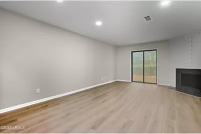 96 Mathews Drive #186, Hilton Head Island, SC 29926 - Photo 10