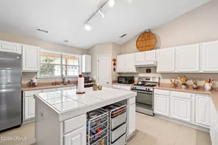 10 Moultrie Ct, Beaufort, SC 29907 - Photo 30